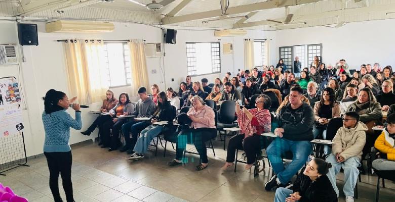Unijovem promove manhã de protagonismo juvenil e cultura na sede da Unidade Regional de Ensino de Marília