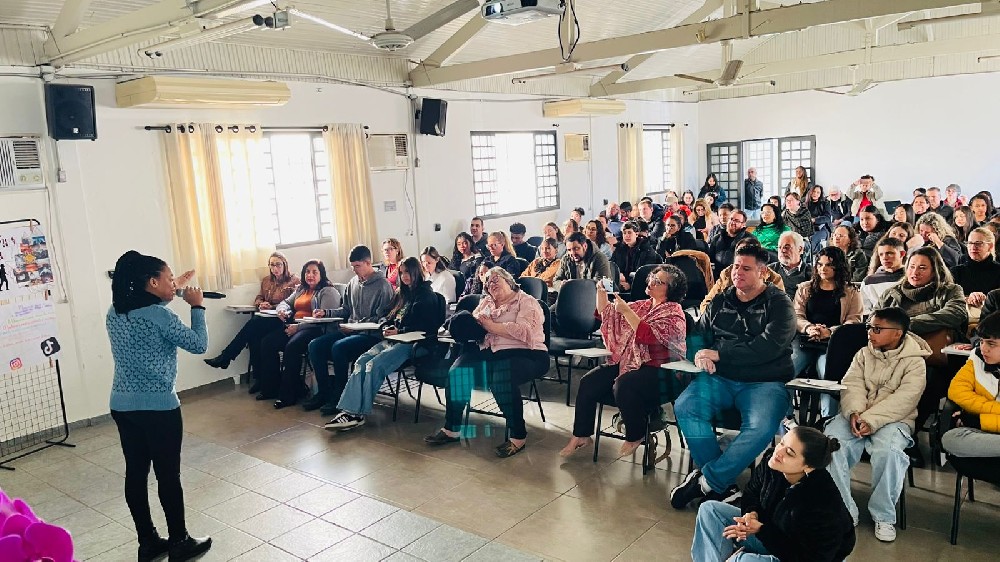 Unijovem promove manhã de protagonismo juvenil e cultura na sede da Unidade Regional de Ensino de Marília
